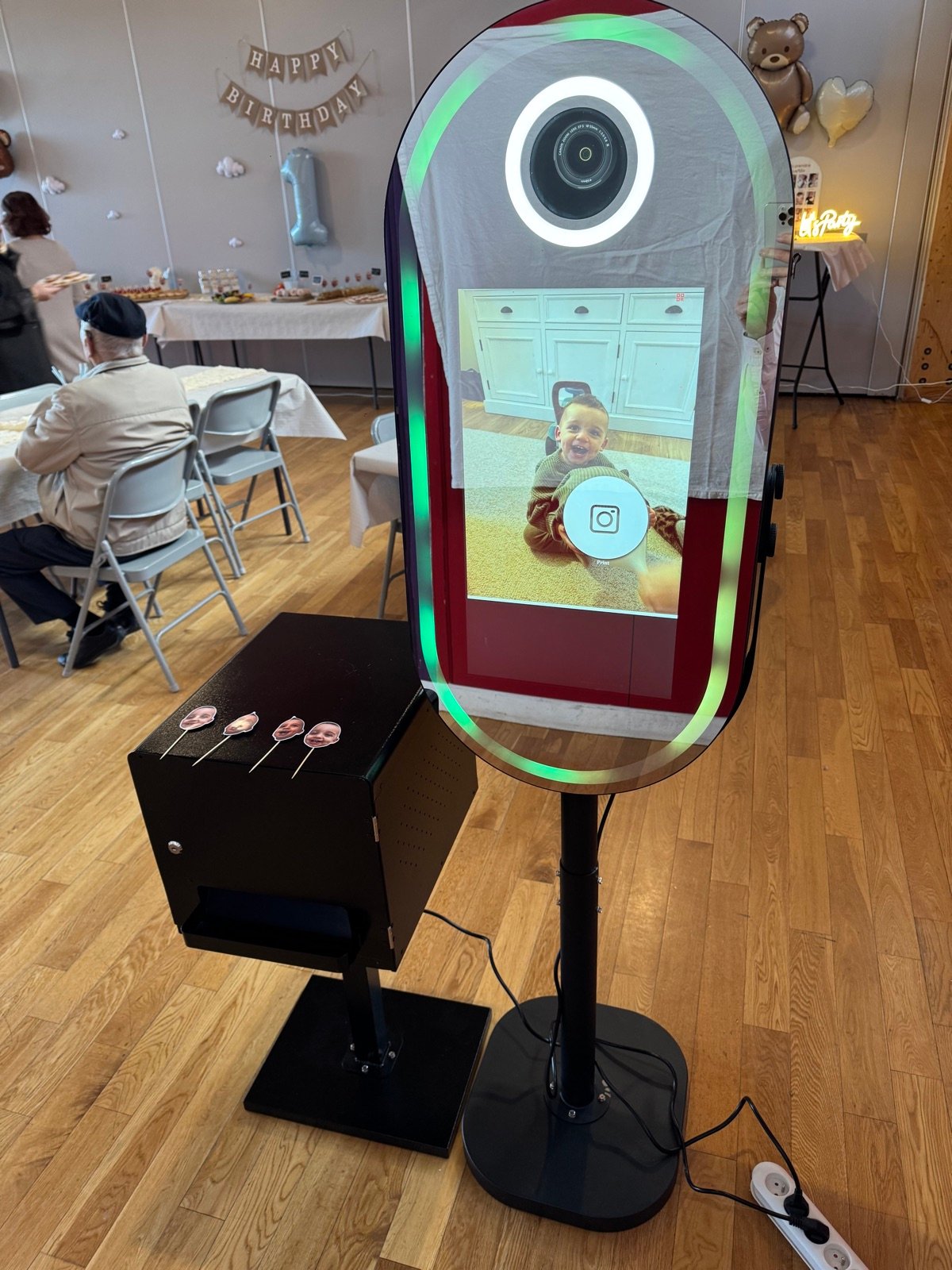 Photobooth Vision — décor Instagram